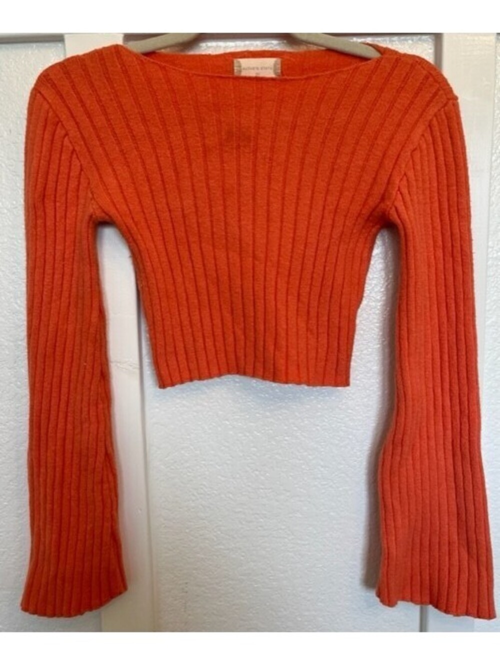 Altar'd State Women's Orange Knit Cropped Long Sleeve Knit Sweater. Size XS.